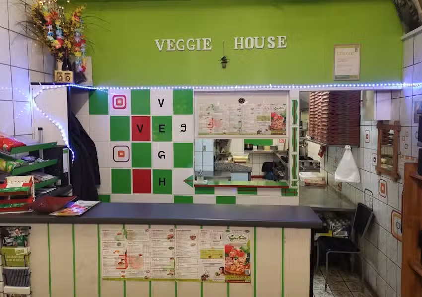 VEGGIE HOUSE Vegetarisches , Indian , Lieferservice