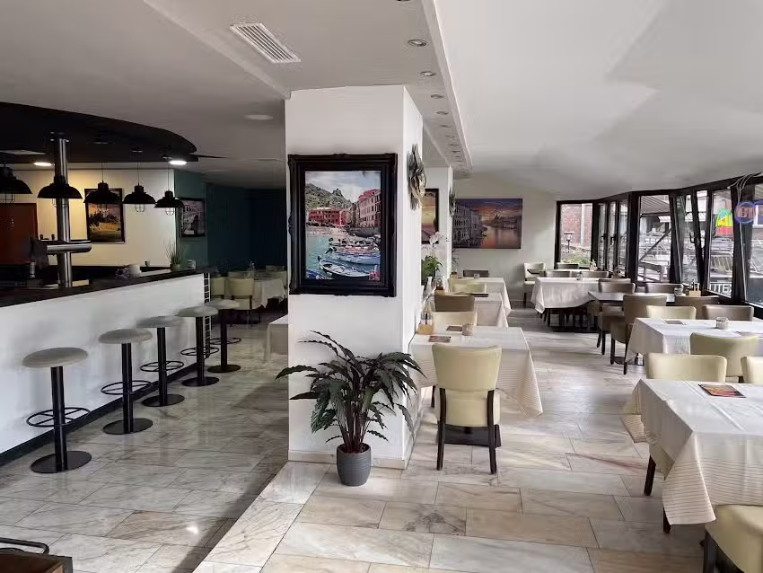 Venezia Pizzeria & Restaurant