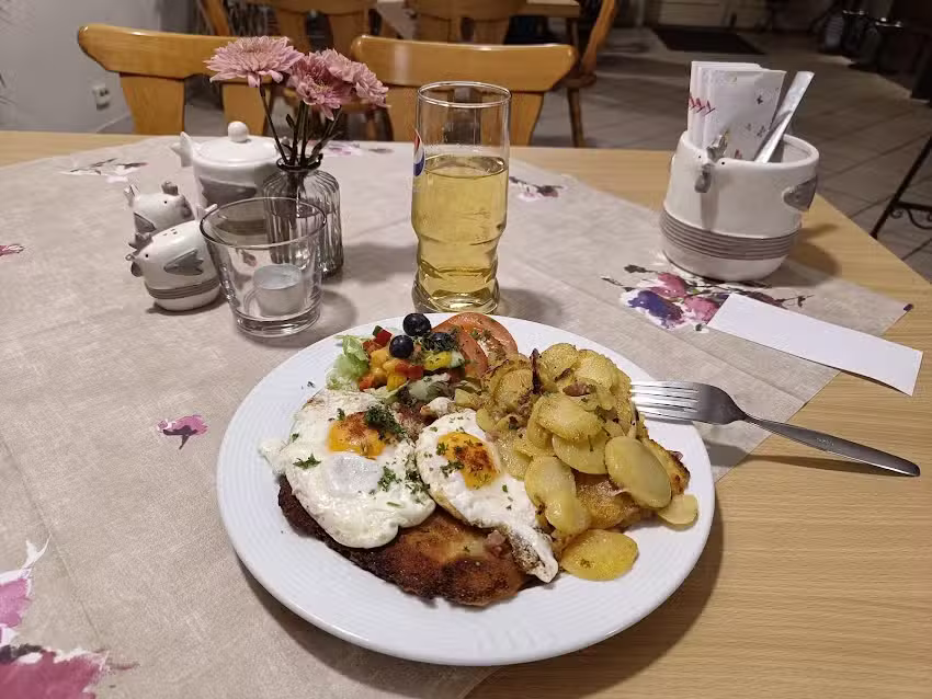 Vereinsgastst&auml;tte &bdquo;Zur Alten Schule&ldquo;