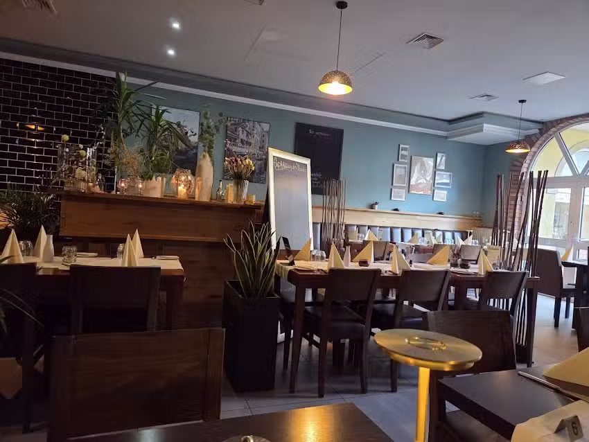 Via Gusto Ristorante & Pizzeria