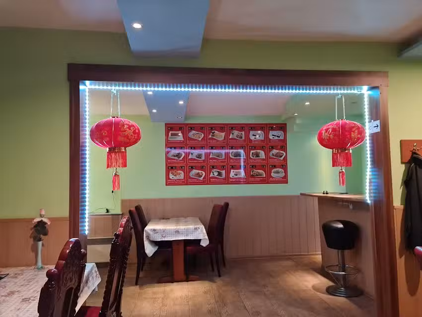 Viethaus & Sushi Bar