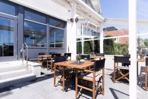 Vista Mare Caf&eacute; & Restaurant