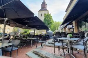 Vivaldi Restaurant Bar Cafe