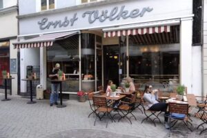 V&ouml;lker&rsquo;s &ndash; Restaurant