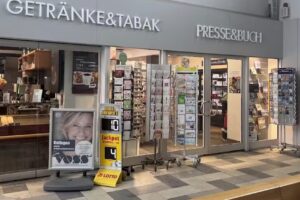 Voss im Bahnhof Husum Bahnhofsbuchhandlung & Bistro