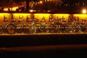 W.O.K. Gastronomie- Geschäftsführungs-GmbH