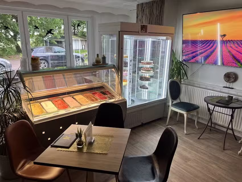 Waldcafé Am Roßberg – Enzo Kupfer