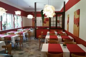 Waldcafe Nela — Steinofen-Pizza