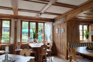 Waldhaus &ndash; Cafe & Restaurant