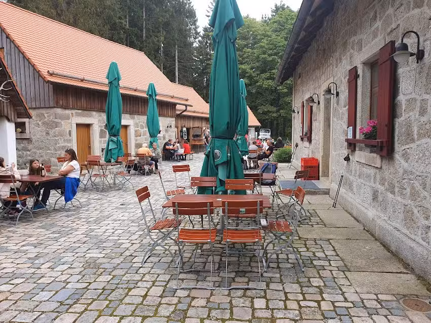 Waldhaus im Steinwald