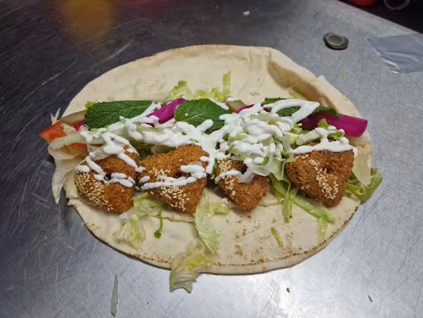 Walee &ndash; Falafel & Hummus