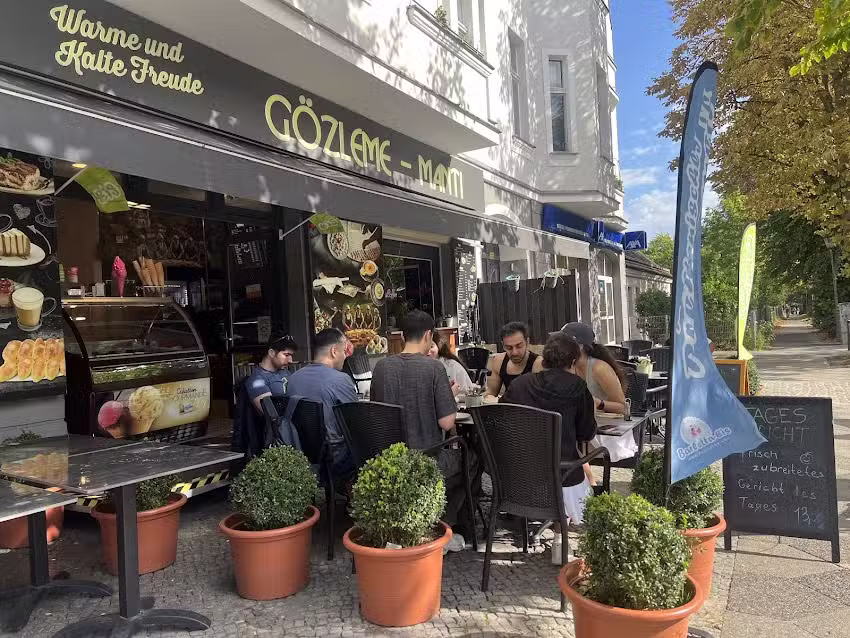 Warme und Kalte Freude G&Ouml;ZLEME MANTI