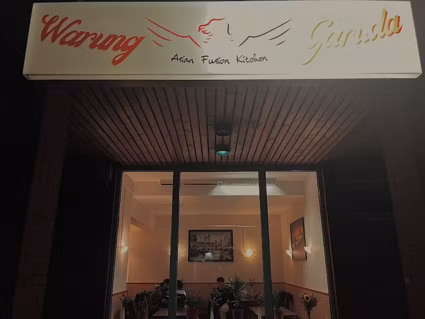 Warung Garuda &ndash; Asian Fusion Kitchen