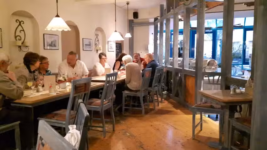 Weigel&rsquo;s Bistro