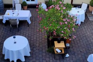Wein-u. Tafelhaus Restaurant Inh. Alexander Oos