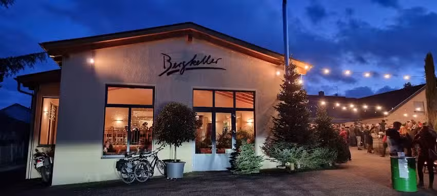 Wein- und Sektgut, Destillerie Bergkeller