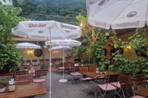Weingarten Restaurant Seilbahn