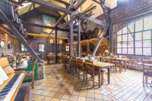 Weinhaus Die Fledermaus