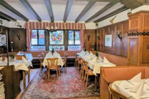 Weinhaus Schuster