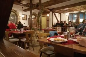 Weinhaus Zum Scharfenstein