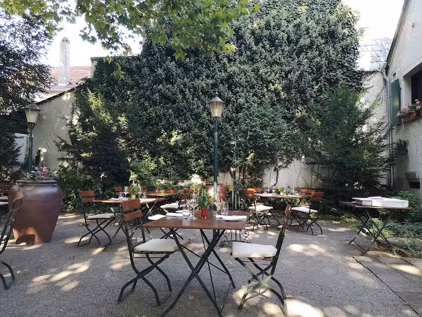 Weinstube Bach-Mayer