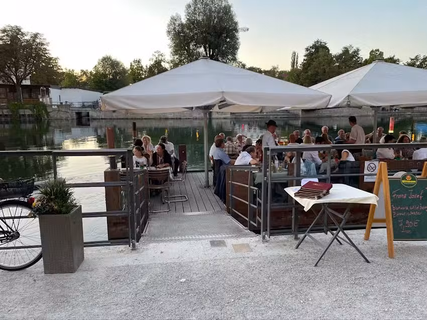 Weinstube Isarklause