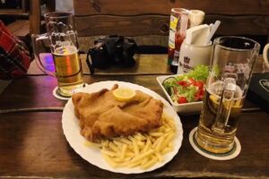 WELCOME- BAR- Restaurant- Biergarten