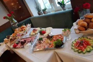 Wemkendorfer Krug Gastst&auml;tten, Restaurants