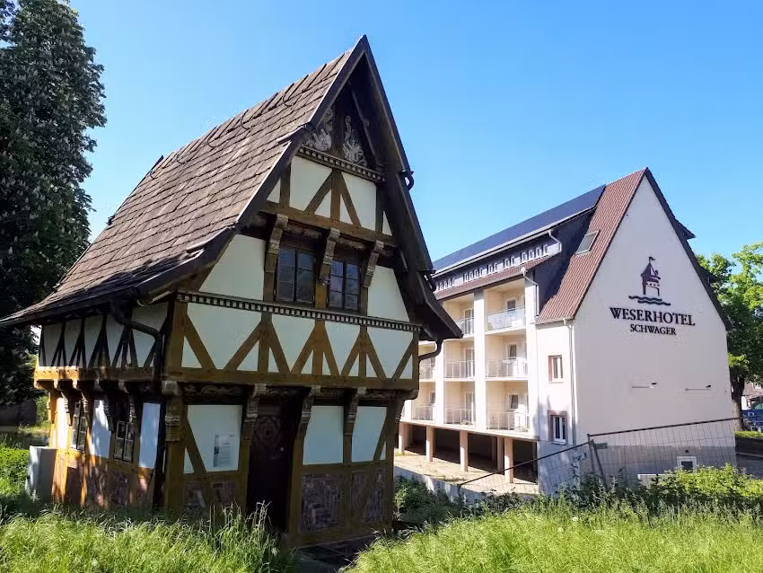 Weserhotel &ndash; Schwager GmbH & Co. KG