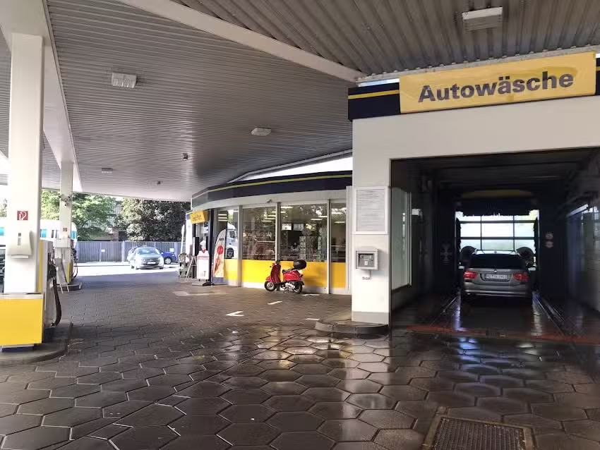 Westfalen Tankstelle
