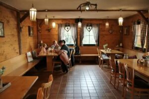Wirtshaus Wildpark-Alm