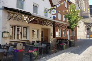 Wirtshaus zum Tiergarten & Hotel
