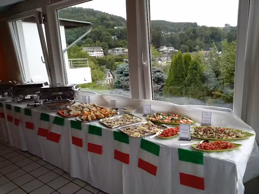 Woffelsbacher Imbiss Rursee