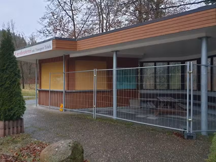 Wurstbraterei Am Donoper Teich