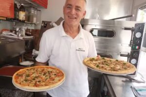 Xhaj’s Pizza & Burger