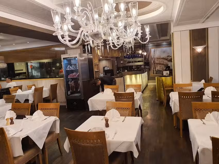 YA&rsquo; MEDINA Steaks&More Halal Steakhouse Frankfurt