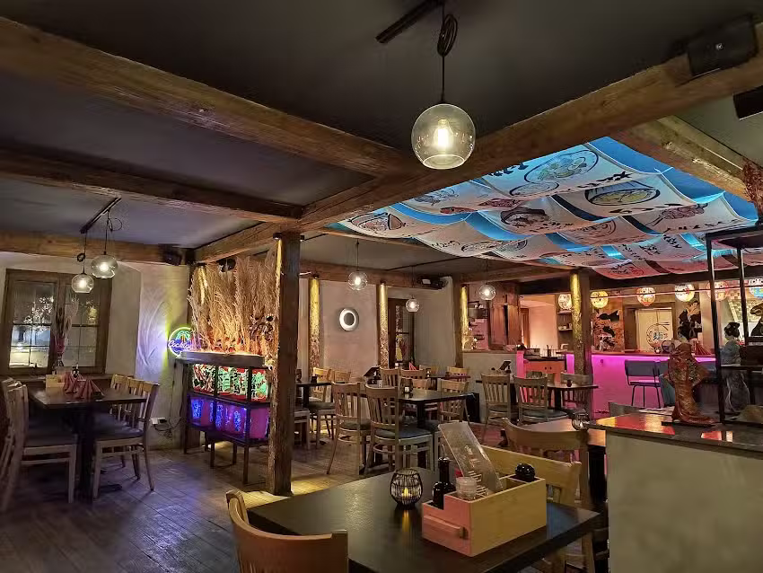 Yakumi Bar & Restaurant