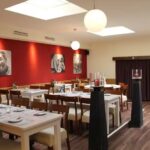 Yamas mez&eacute; restaurant & weinbar