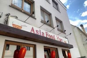 Yan Asia Food