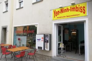 Yen-Ninh-Imbiss