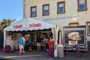 Yener Döner