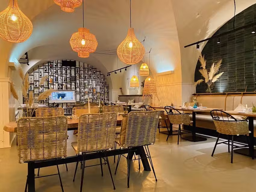 ZOI &ndash; Griechische Taverne