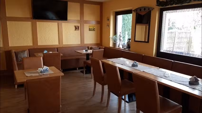 ZORBAS GRILL RESTAURANT