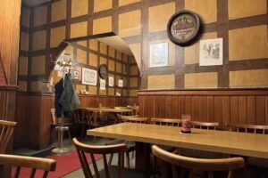 Zum Bahndamm / Schnitzel-Oma