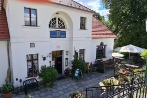 Zum Goldenen Frieden