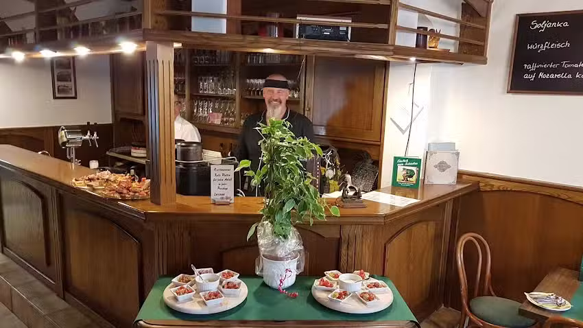 &bdquo;Zum J&auml;gerst&uuml;bchen&ldquo; Restaurant und Pension