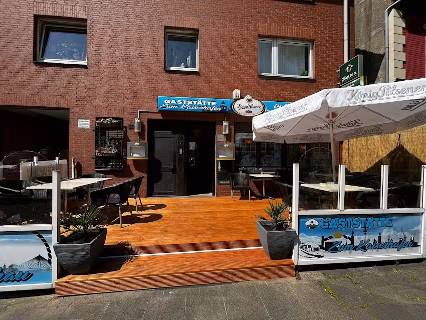 Zum Kaiserhafen in Warschau