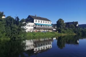 Zum kleinen Seehof – Simmerath-Woffelsbach am Rursee