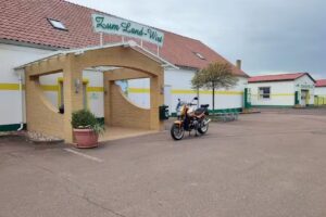 Zum Land Wirt