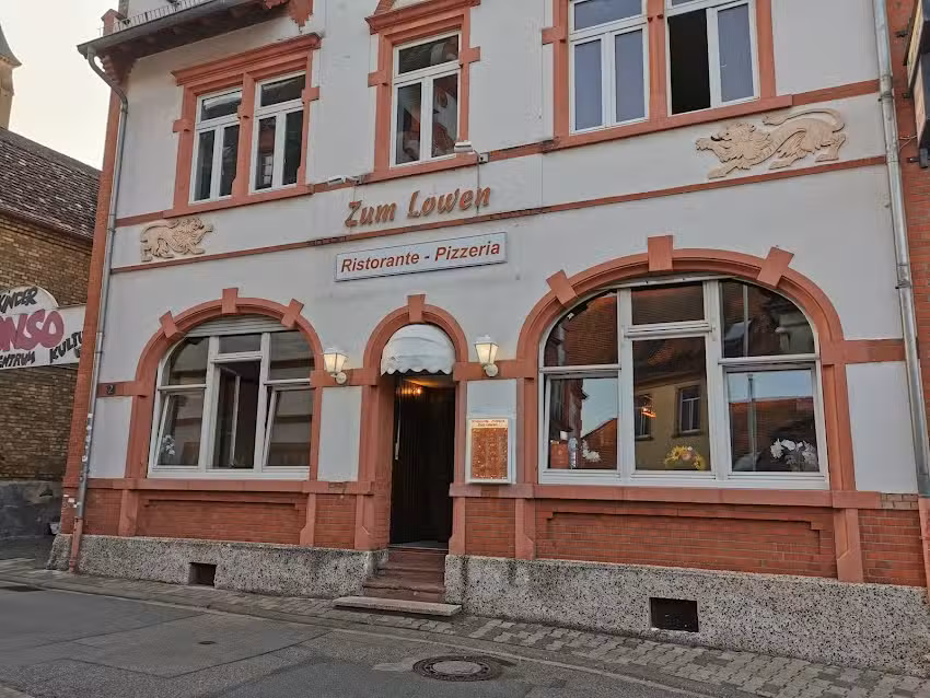 Zum L&ouml;wen &ndash; Pizzeria & Ristorante